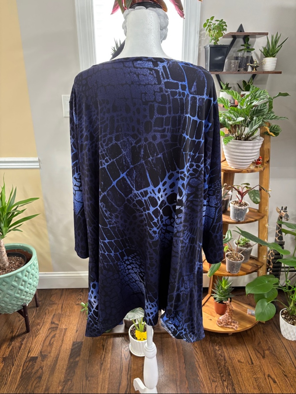 Faded Glory Blue Patterned Scoop Neck Tunic Top size 3X - Picture 3 of 4